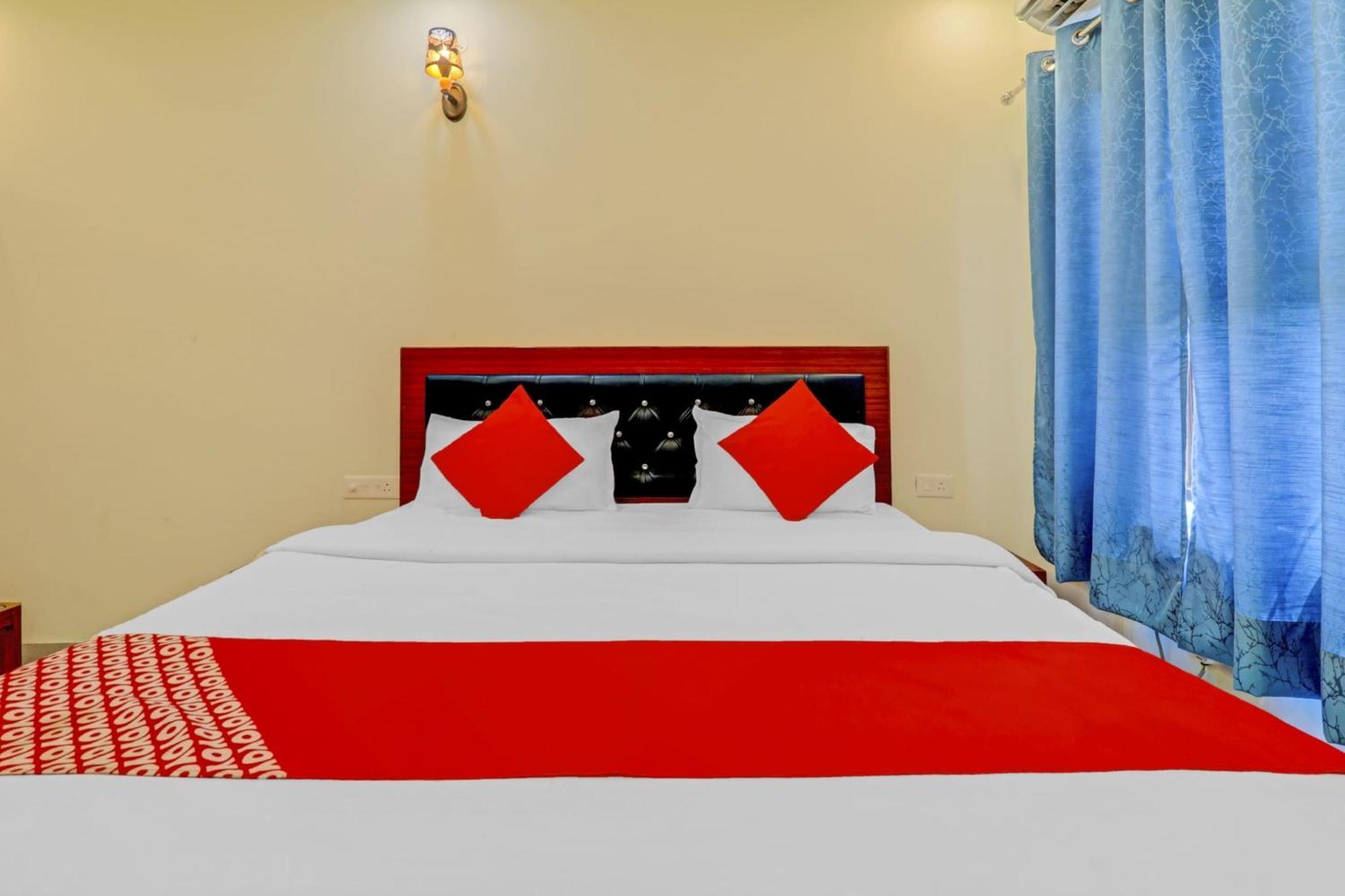Hotel O Chauhan Palace Лакхнау Екстер'єр фото